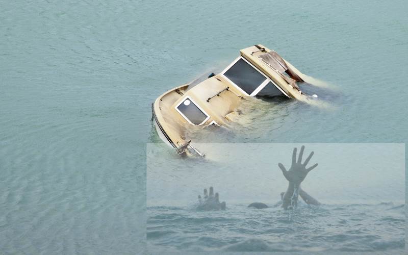  آندھراپردیش: کشتی الٹنے سے 1کی موت 2 لاپتہ